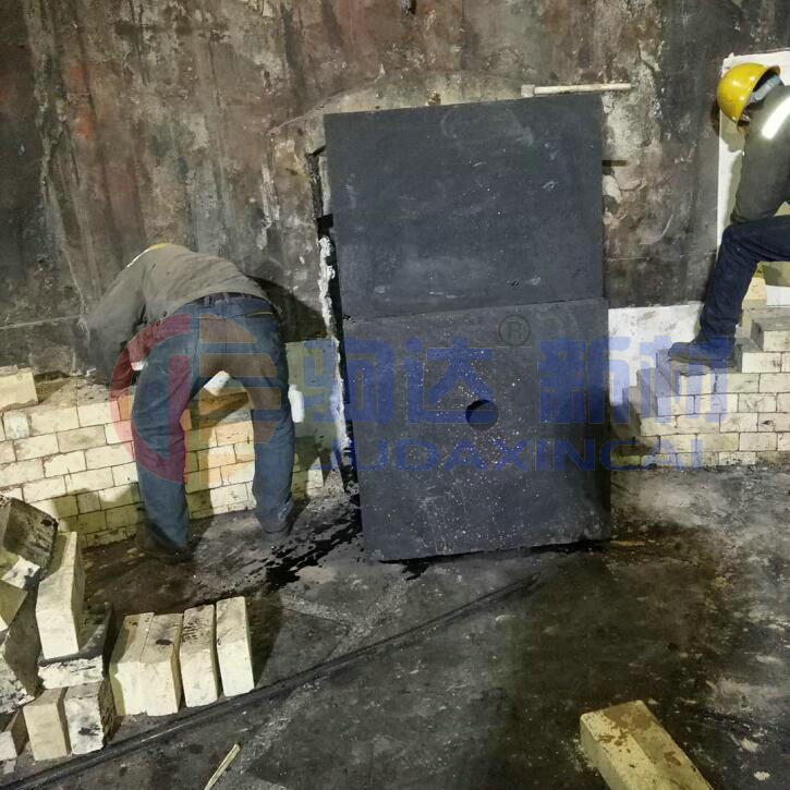 ��ʯī�Y��̼����u